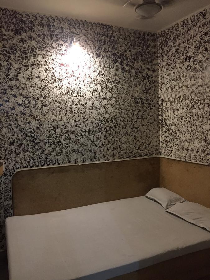 Karam Durga Guest House New Delhi Bagian luar foto