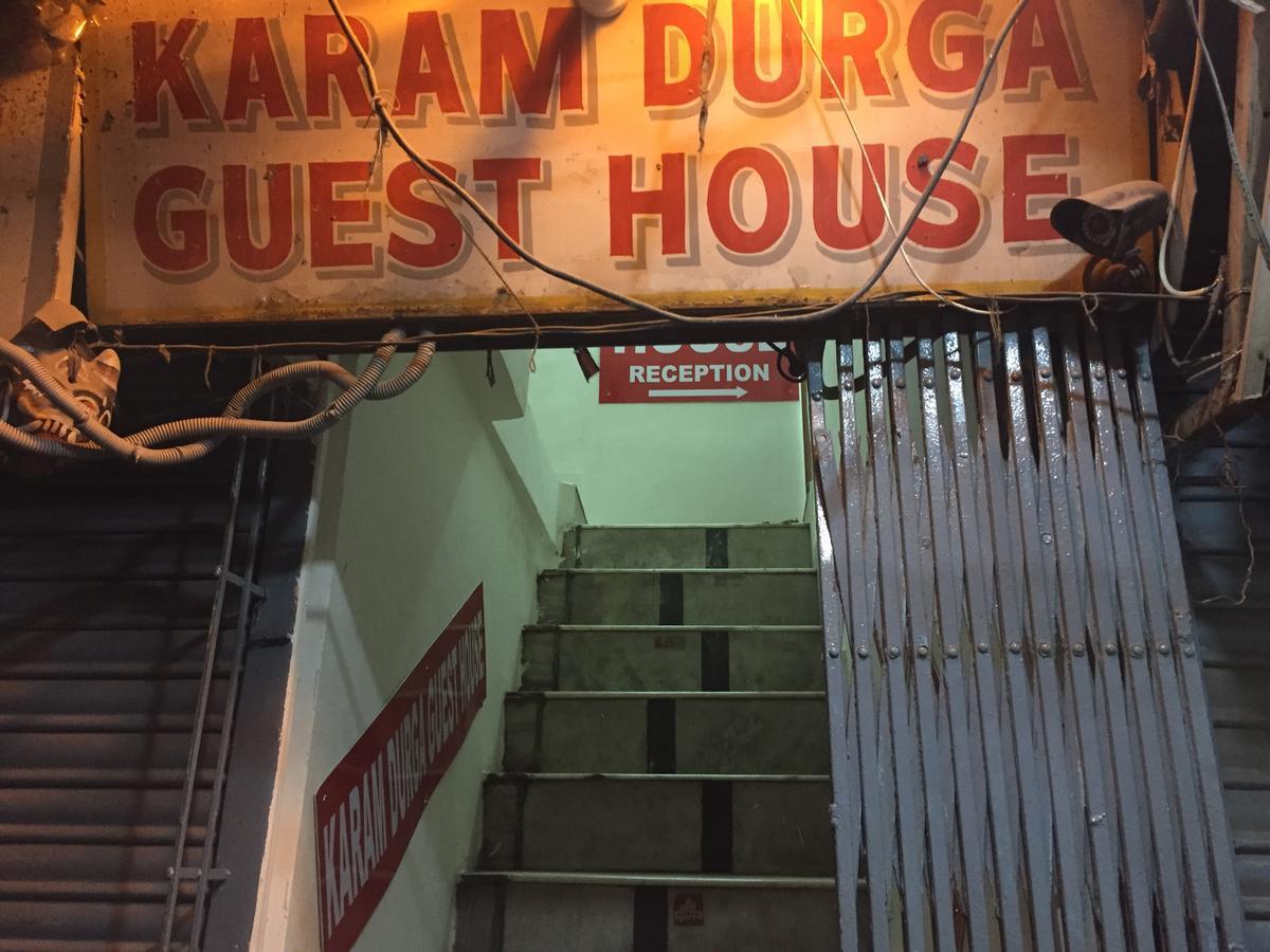 Karam Durga Guest House New Delhi Bagian luar foto